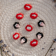 Smut Mouth Kindle Charm | Phone Charm