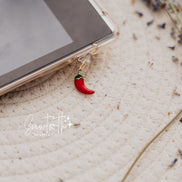 Spicy Reader Kindle Charm | Phone Charm