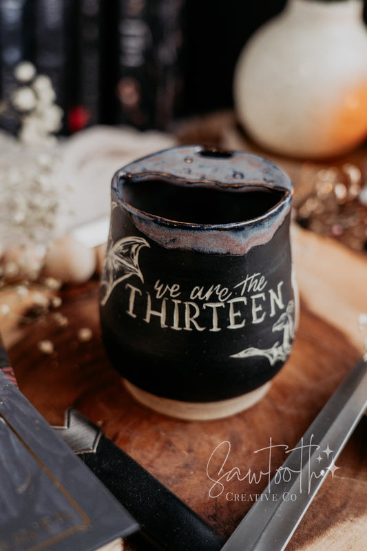 13 Throne of Glass Sipper - 14oz