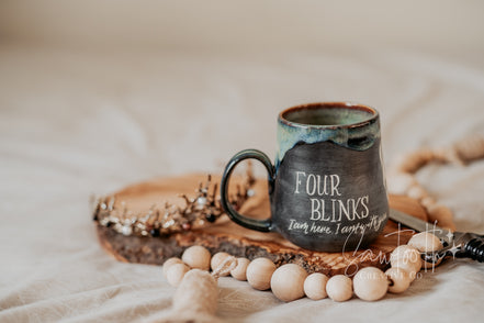 Four Blinks Mug - Large