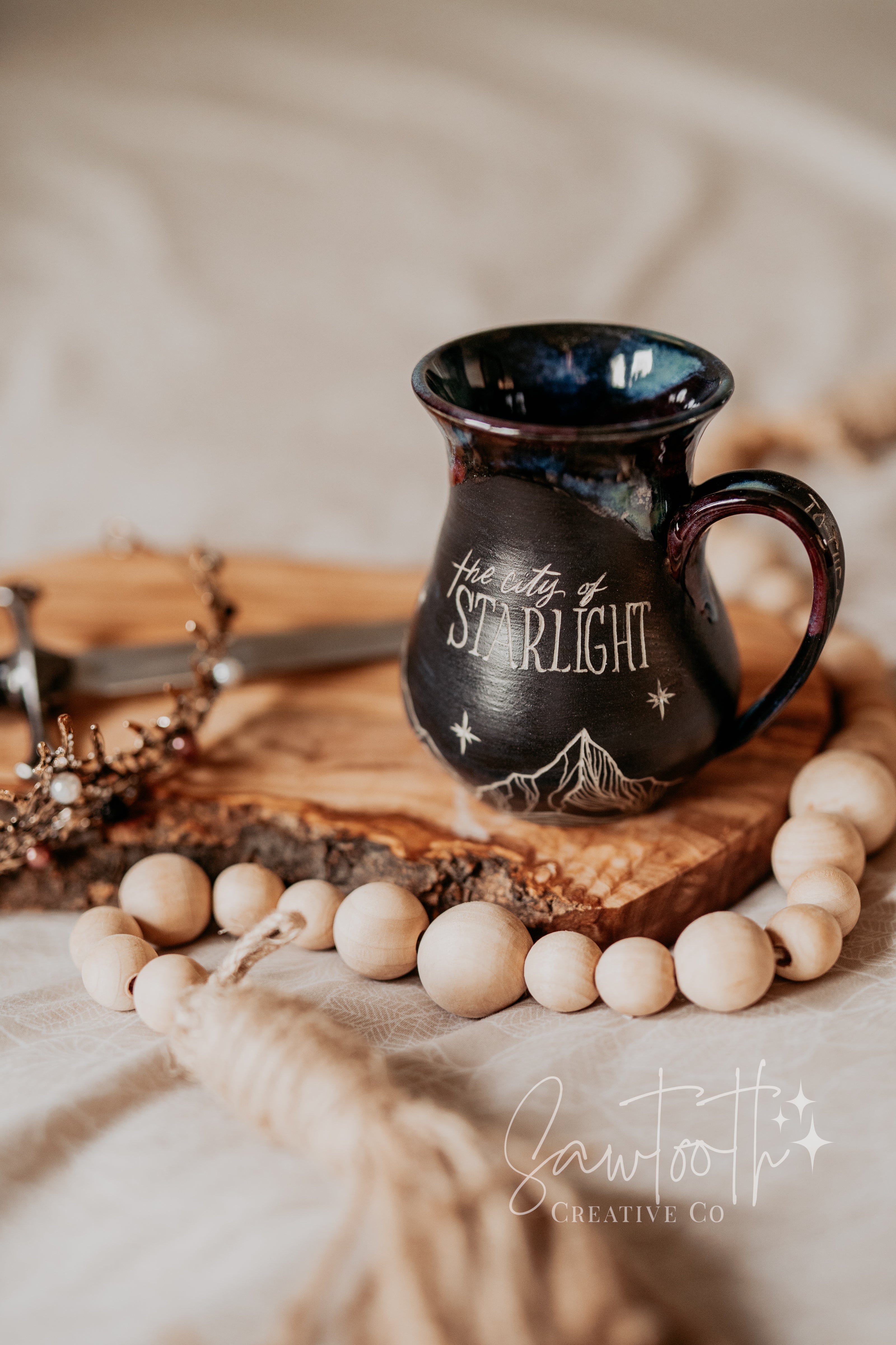 Velaris Mug - Medium