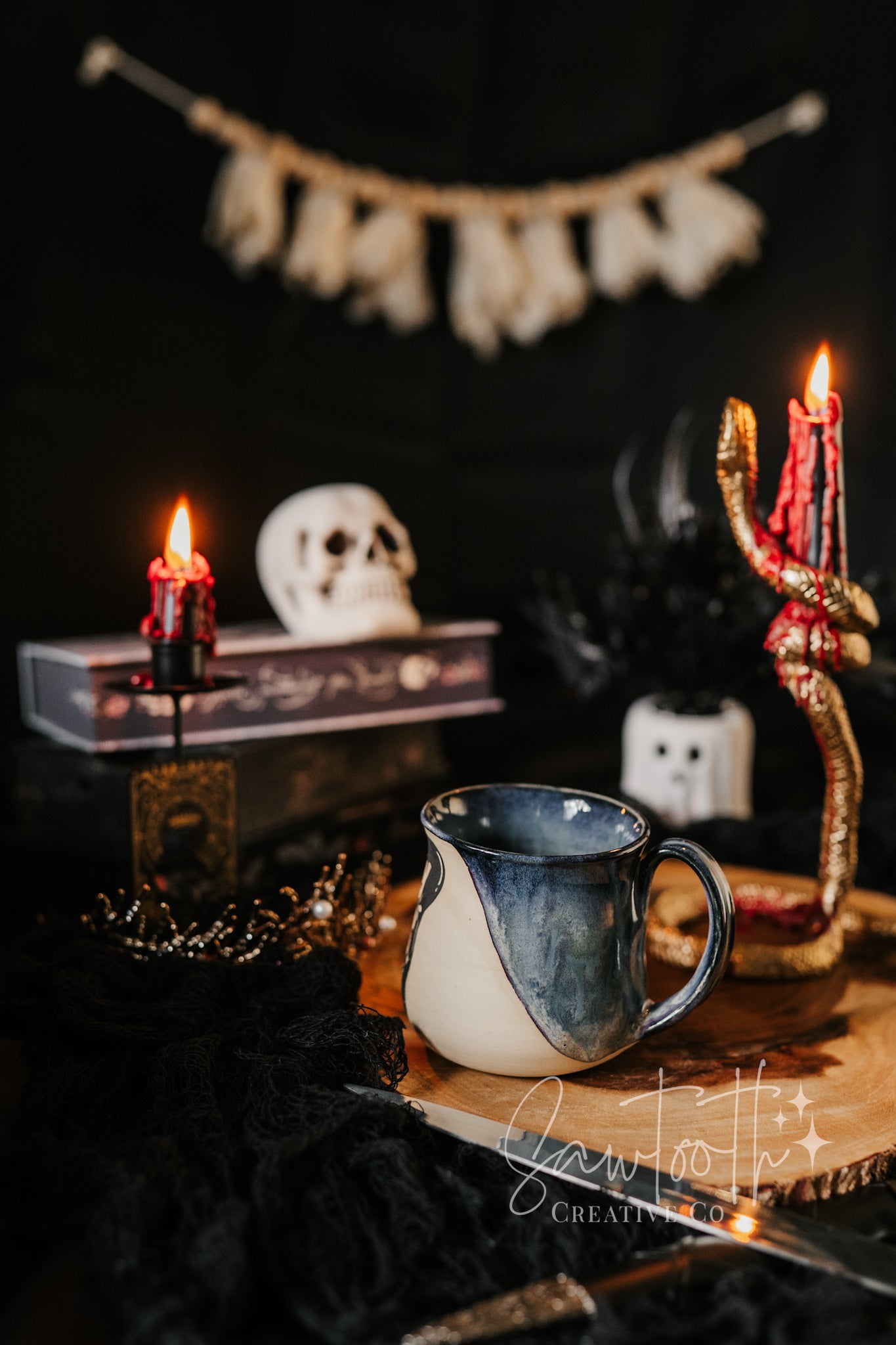 Spooky Readers Society Mug - Medium