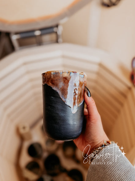 Cozy Reader Book Club Sipper - Large